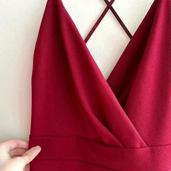 Windsor Strappy Dress Asymmetrical Slit, Red Wine Cocktail Dress, Size Small - Picture 9 of 16